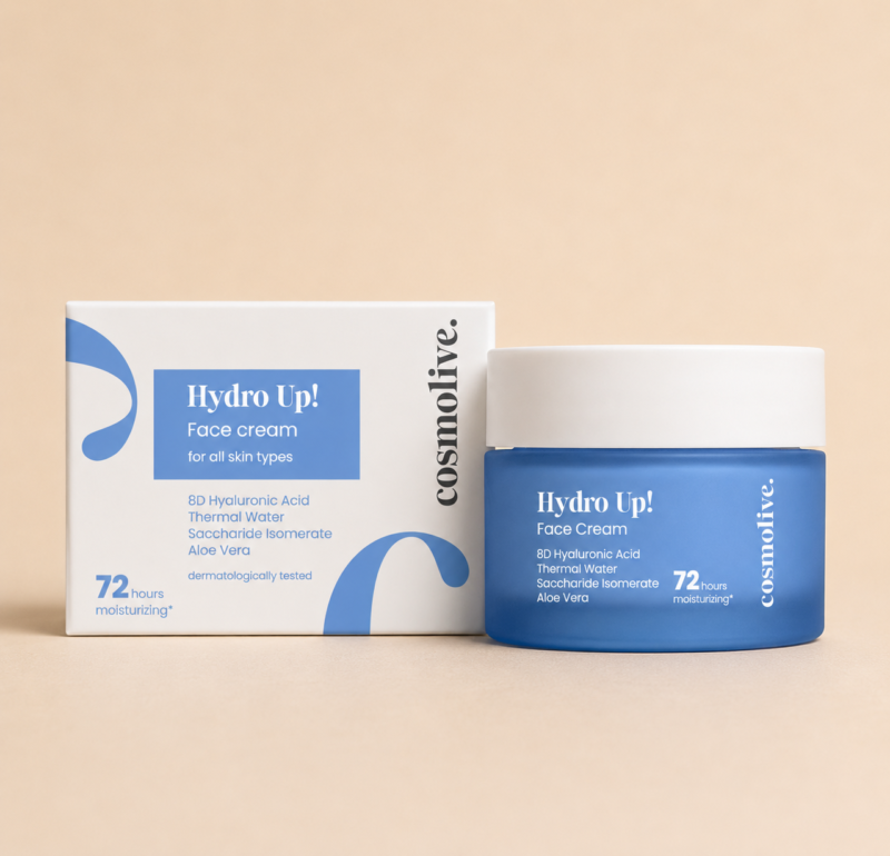 cosmolive-hydro-up-face-cream8793 Крем за лице Cosmolive Hydro Up 50 мл е интензивно хидратиращ крем за лице, който възстановява водния баланс и осигурява дълготрайна мекота и комфорт. Формулата с хиалуронова киселина, термална вода и алое вера поддържа кожата добре хидратирана, гладка и сияйна. Леката текстура попива бързо, без да омазнява. Подходящ за всеки тип кожа и за ежедневна употреба.